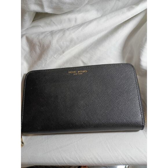 Henri Bendel New York Zip Around Black Leather Wallet Excellent Condition - Picture 1 of 14